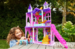 б/у Игровой набор Enchantimals Royal Castle Ball - Королевский замок для балов (66 см) с куклой Лисичкой Фелисити, Белая Сова Одель и Скунсик Сэйдж Скунс (15 см)