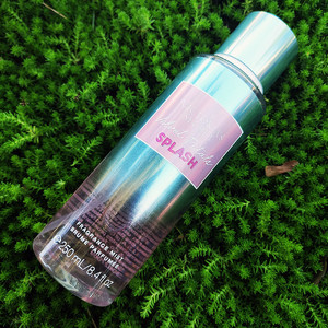 Парфюмированный спрей Victoria's Secret Velvet Petals Splash Fragrance Mist 250ml